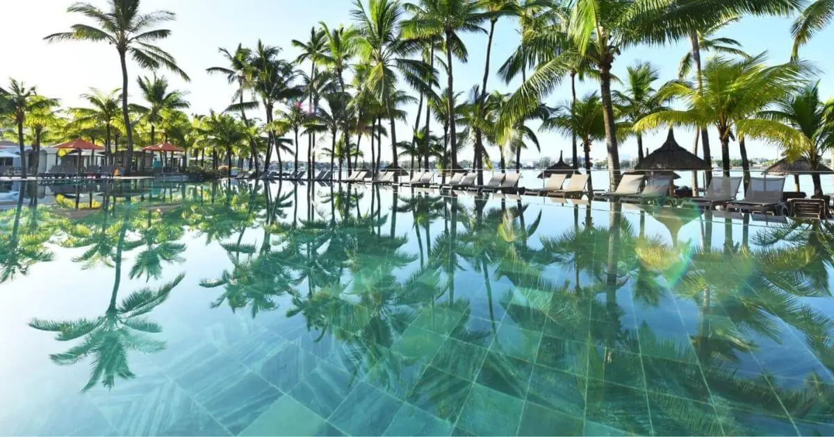A Mauritius beach and lagoon